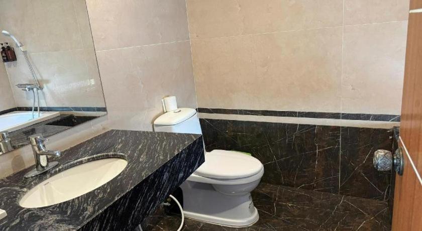 Smart Hotel Bac Ninh Bagian luar foto